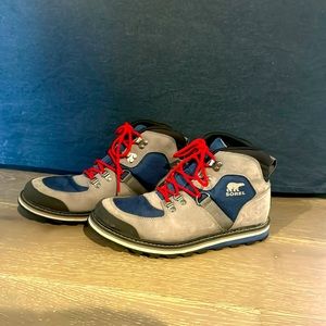 Sorel Madson Waterproof Sport Hiker Boots US9.5 Men's Grey Navy Red $150